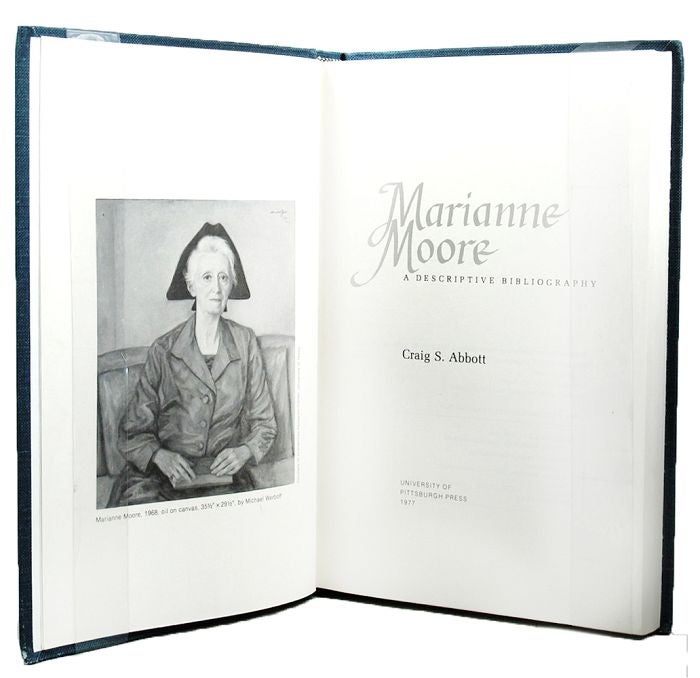 Item #074714 MARIANNE MOORE: A DESCRIPTIVE BIBLIOGRAPHY. Marianne Moore, Craig S. Abbott.